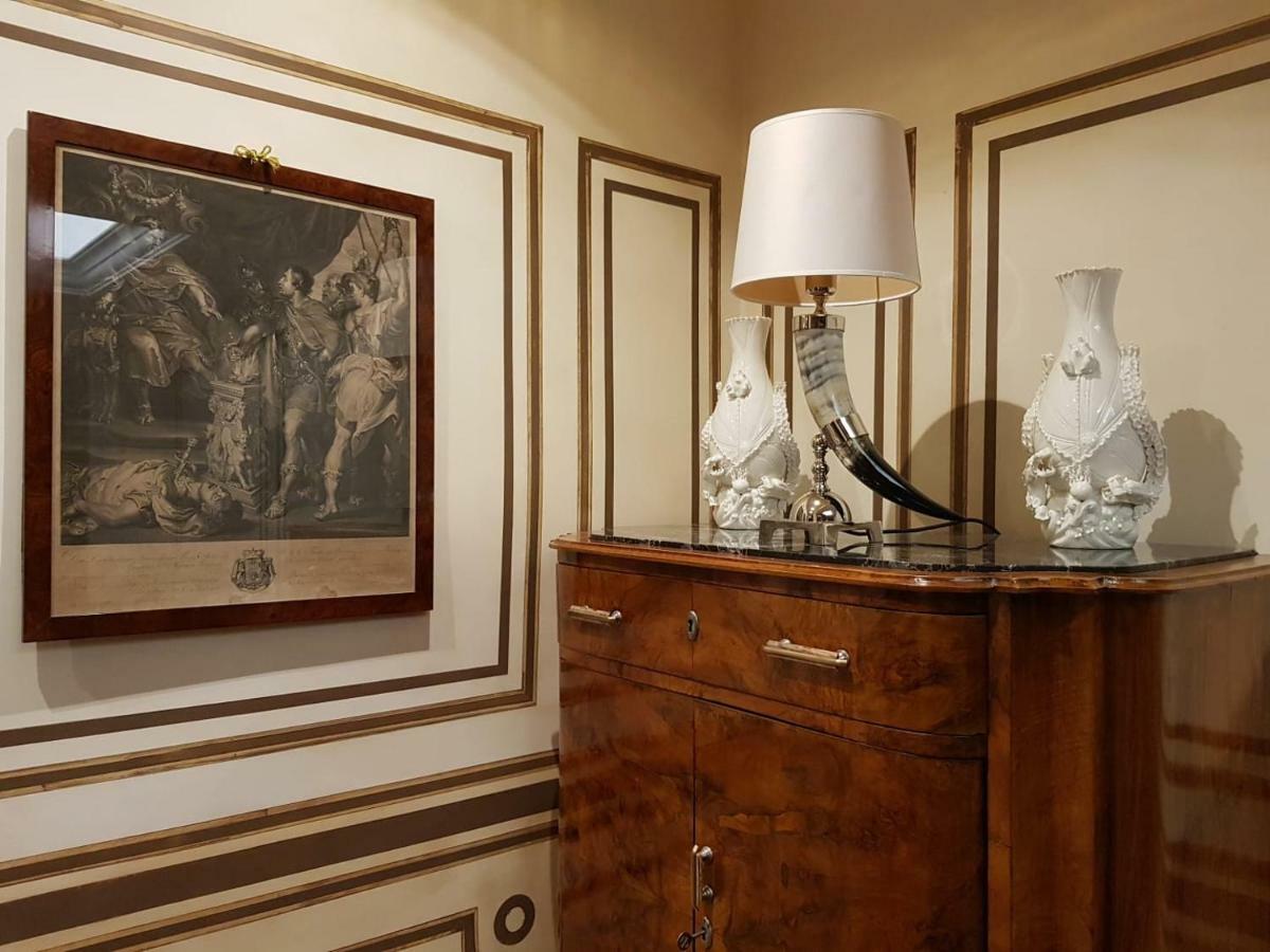 Hotel Regal House Roma Navigatori 23 Exteriér fotografie